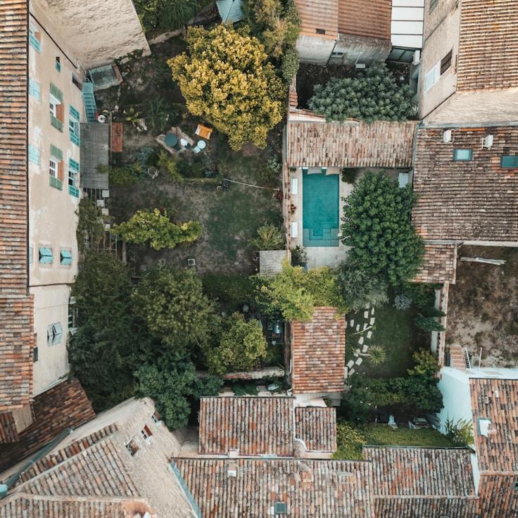 Family terraces and cafés for calm evenings in Roma
